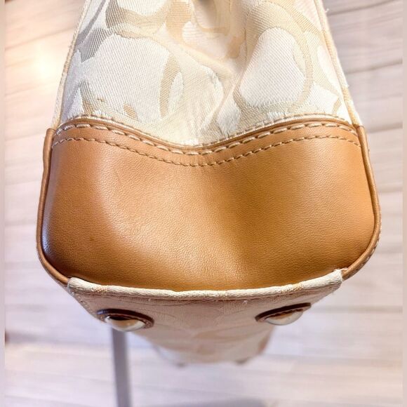 044-Coach:11818 Hampton Optic Brown Signature C Jacquard Cream Leather Handbag - Picture 6 of 12